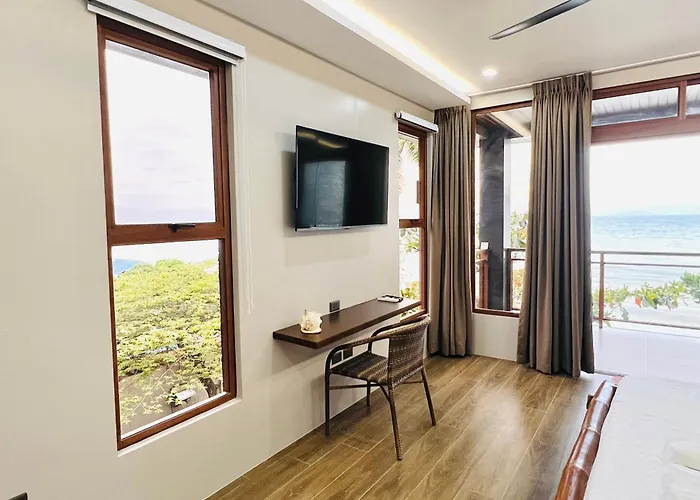 Seajour Hotel