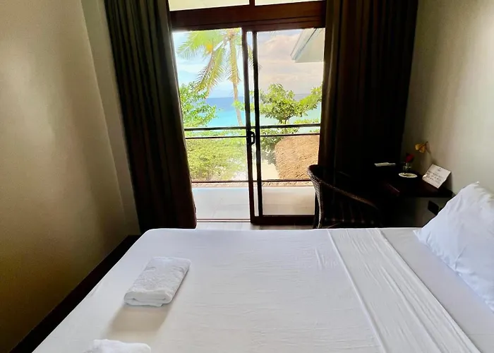 Hotel Seajour Ginatilan (Cebu)
